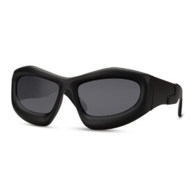 Black sunglasses with thick frame - With black lenses